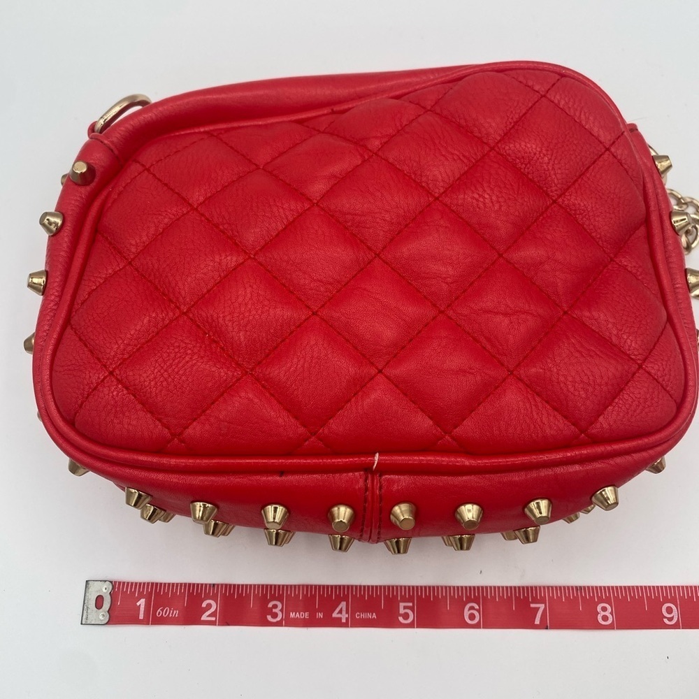 MMS Red Quilted purse with Gold Chain and studs - Picture 11 of 13